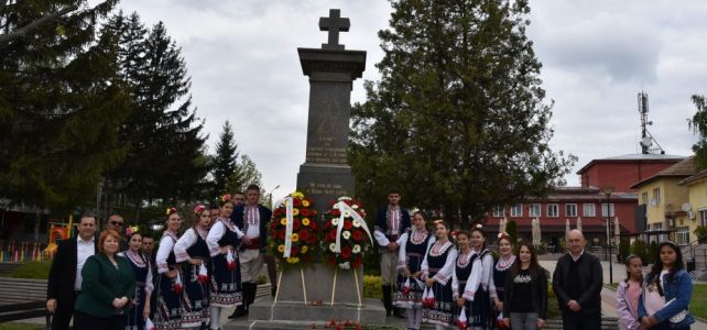 6 май – Гергьовден в община Костинброд. Венци се поднесоха в с. Петърч. Курбан за здраве бе раздаден в село Петърч, село Градец и село Драговищица