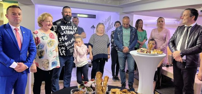В село  Голяновци отвори врати луксозно заведение