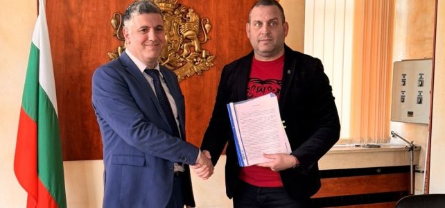 Главната улица “Славянска” ще бъде преасфалтирана!