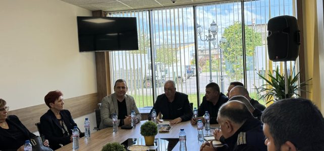 Работна среща на полиция, местна власт и директори на образователни институции по въпроси на сигурността в община Костинброд
