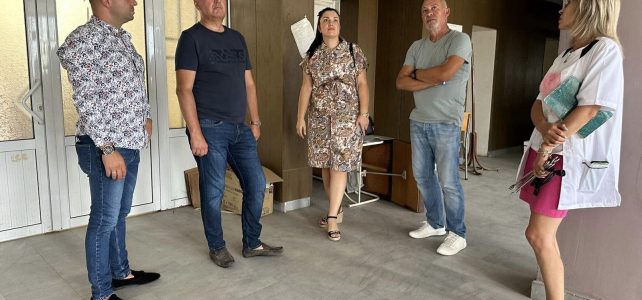След дългогодишни преговори, община Костинброд закупи третия етаж от  бившата поликлиника и вече е основен собственик на сградата!