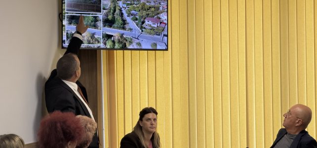 Обществено обсъждане в Костинброд: планове за почистване на реките Блато и Белица и модернизация на поликлиниката